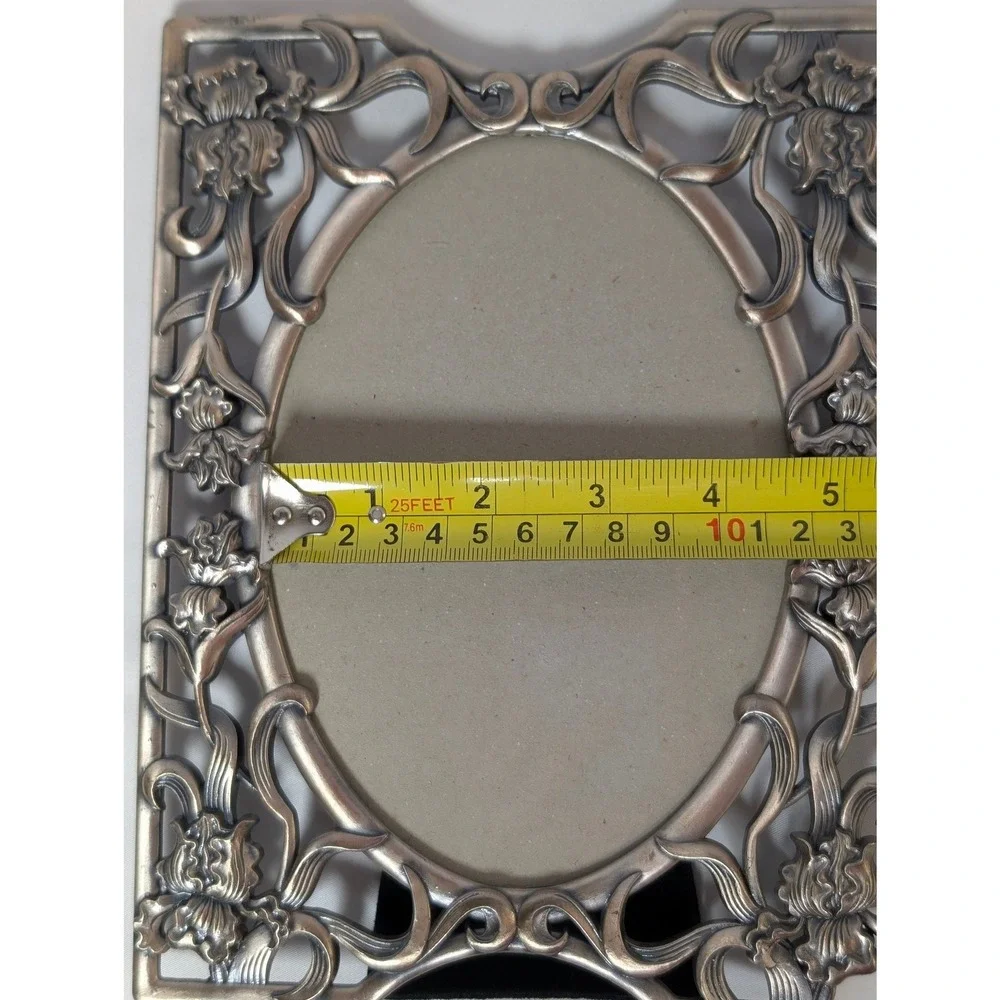 Linco Art Nouveau Style Silver Tone Pewter Floral Iris Oval Picture Frame Taiwan